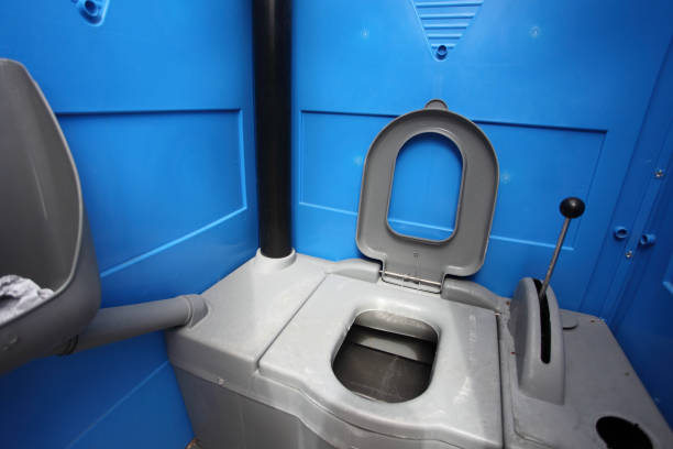 Best VIP or Luxury Restroom Trailers  in Flence, OR